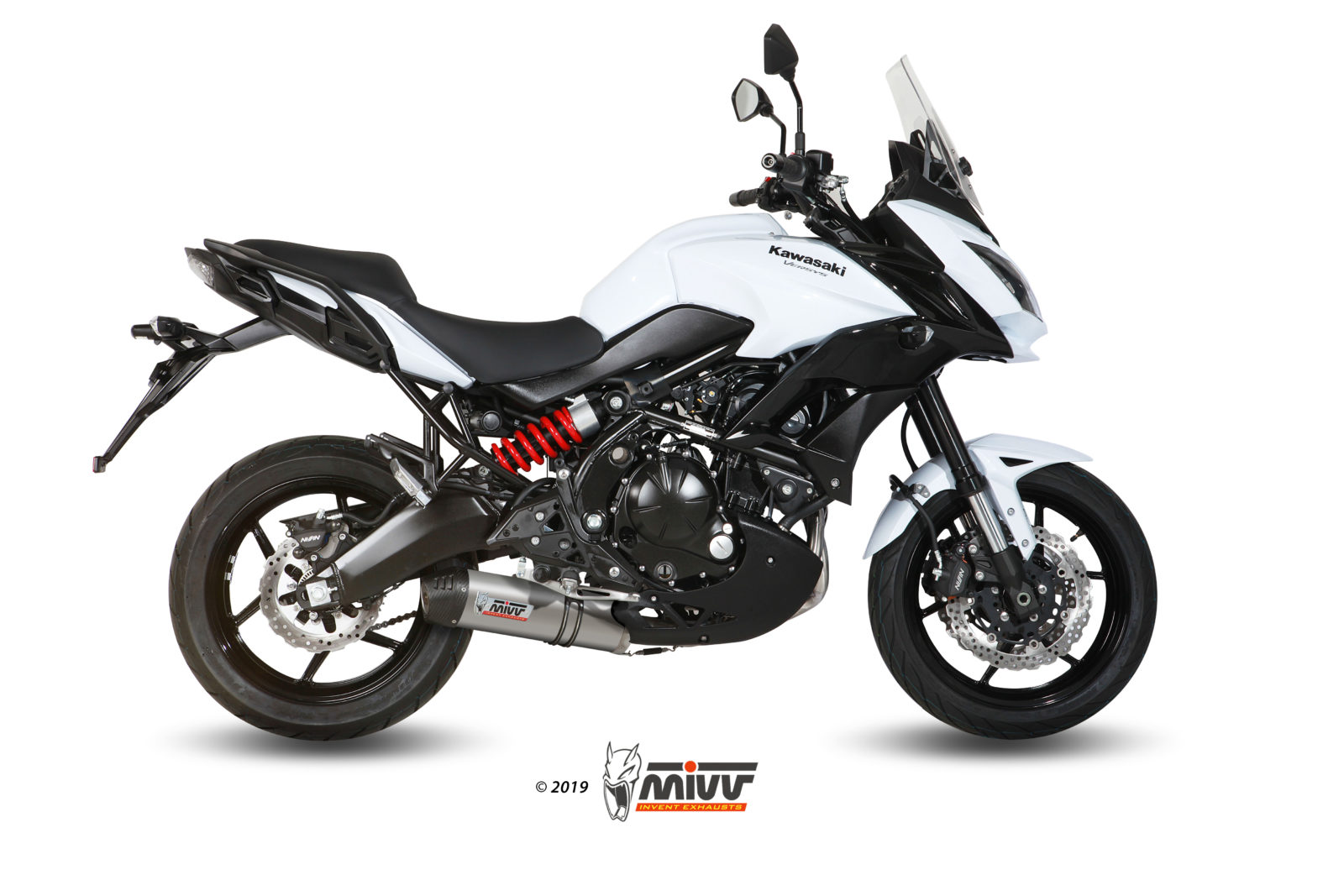 Scarico KAWASAKI VERSYS 650 Mivv Oval تيتانيوم بغطاء كربوني K.041.L4C