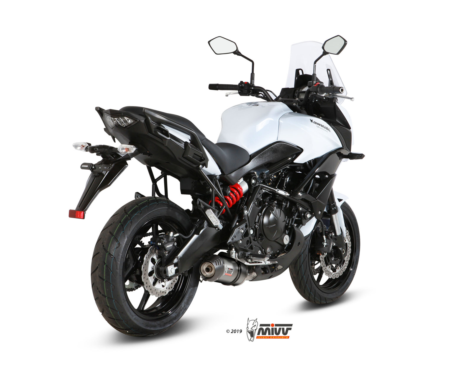 Scarico KAWASAKI VERSYS 650 Mivv Oval تيتانيوم بغطاء كربوني K.041.L4C