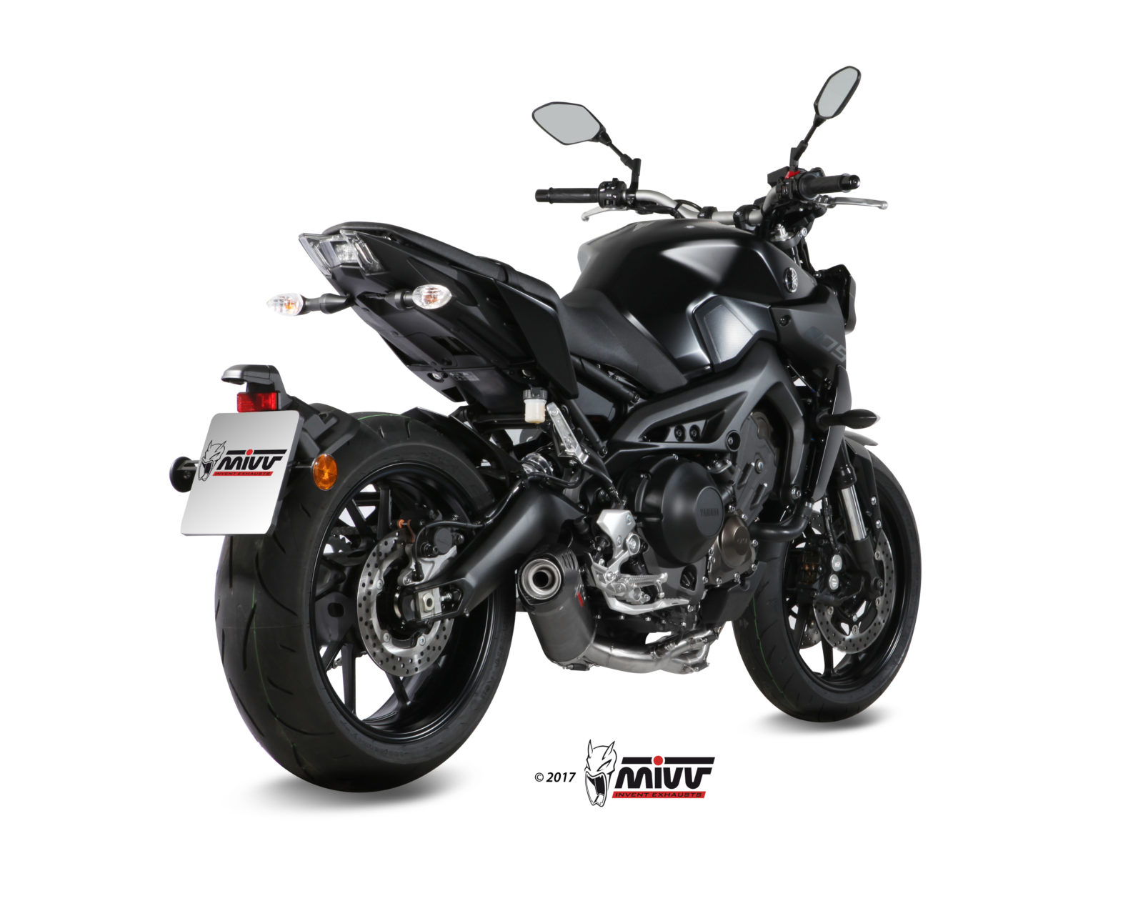 Pot d&rsquo;&eacute;chappement YAMAHA MT-09 / SP / FZ-09 Mivv Oval Carbone avec embout carbone Y.042.L3C