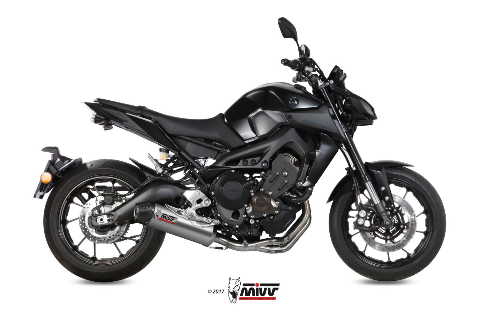 Pot d&rsquo;&eacute;chappement YAMAHA MT-09 / SP / FZ-09 Mivv Oval Titane avec embout carbone Y.042.L4C