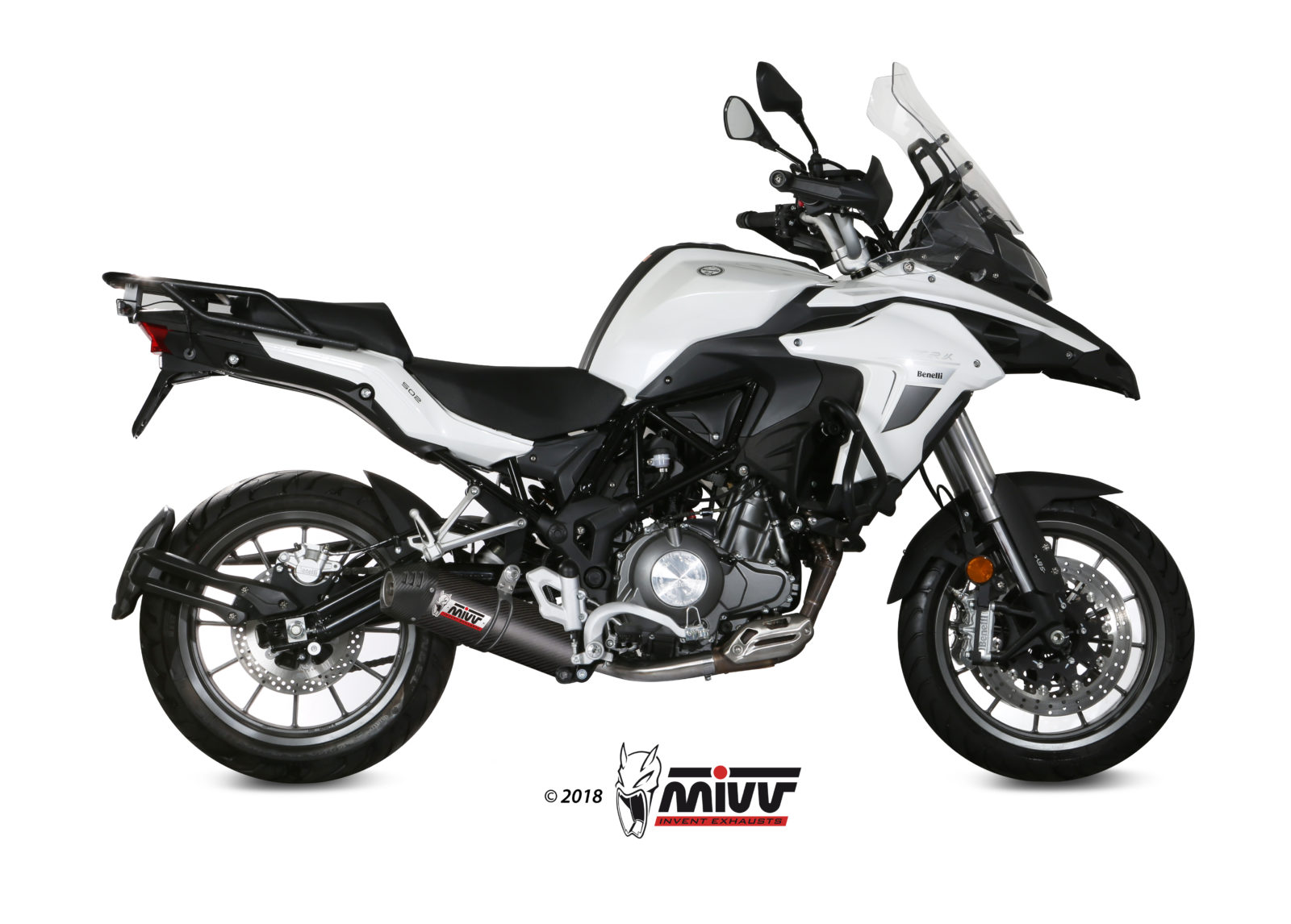 Pot d&rsquo;&eacute;chappement BENELLI TRK 502 Mivv Oval Carbone avec embout carbone E.003.L3C