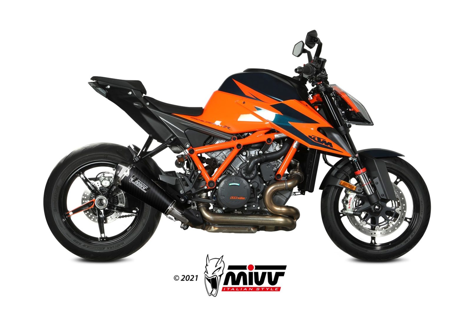 KTM_Superduke_1290_20-_73KT026LDRC_$01