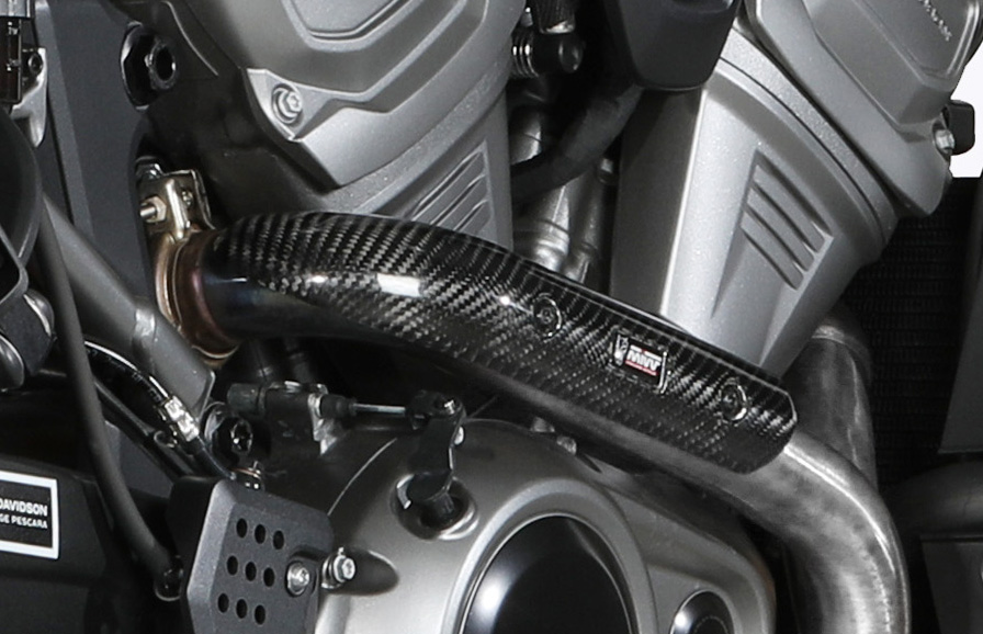 HD 1250 carbon cover_01