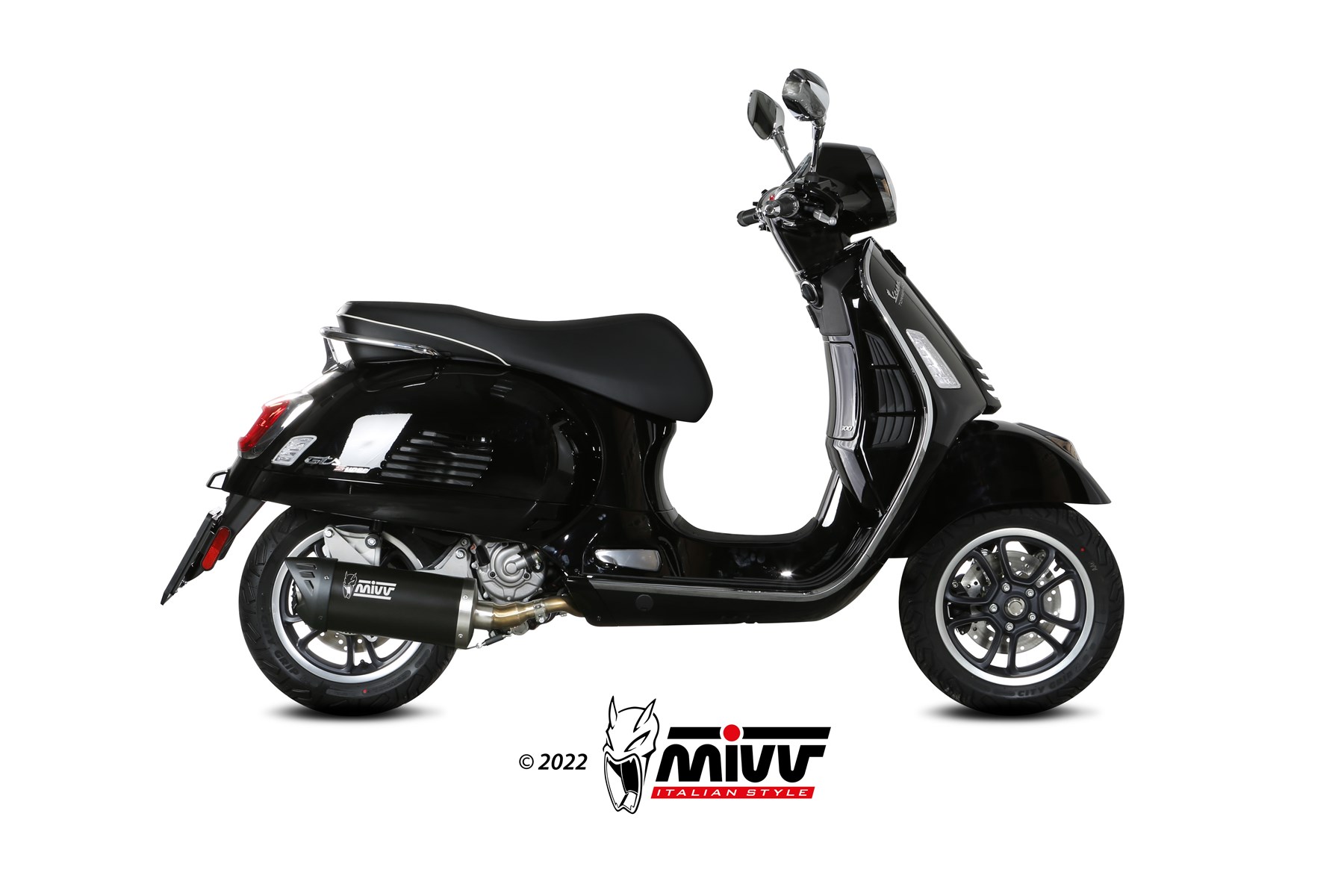 Piaggio_Vespa300GTS_Super_2022_MVPG0008_$01