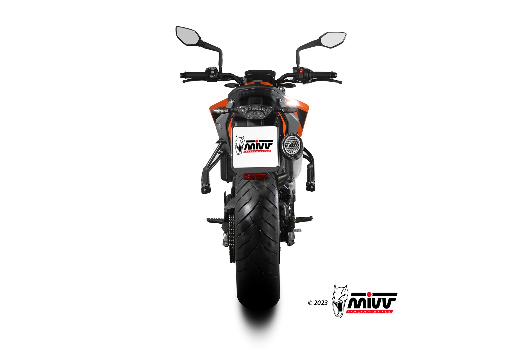 KTM_Duke790_23-_73KT020LC5T_$03